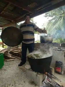 Tamales kochen (1)